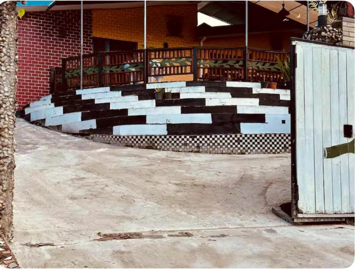 Tiares Homestay Suva Exterior foto